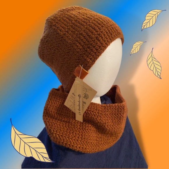 Cinnamon Spice Hat and Cowl Set (Crochet) - Picture 3 of 5